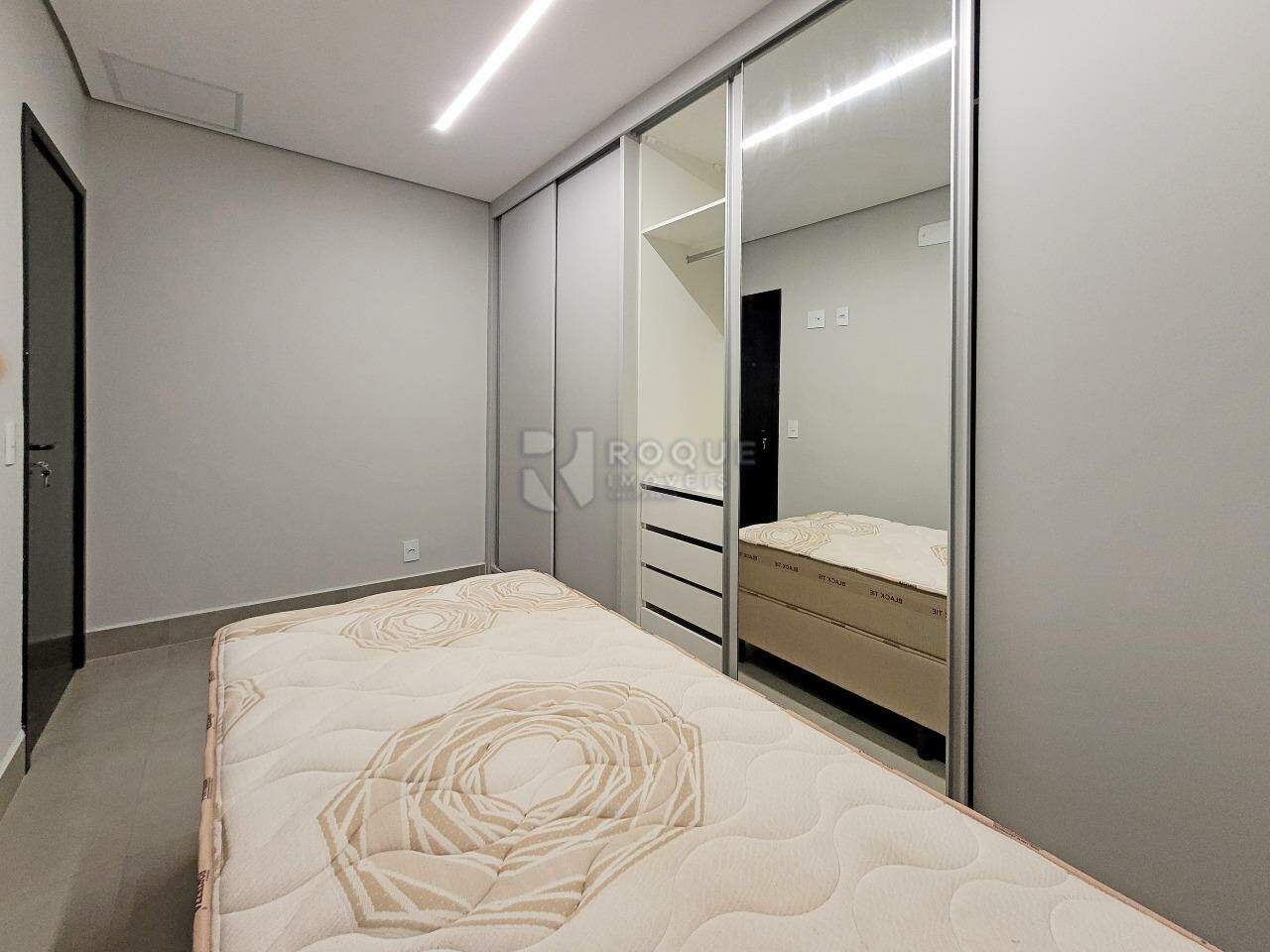 Apartamento para aluguel no bairro Graminha: Dormitório 1