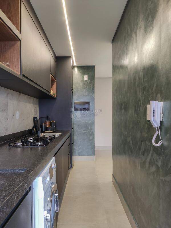 Apartamento para aluguel no bairro Graminha: Cozinha