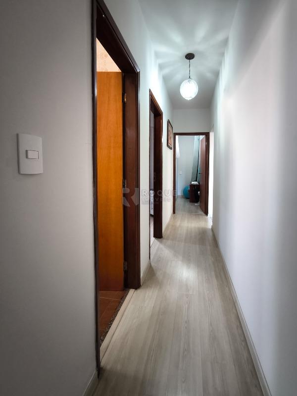 Casa Residencial à venda no bairro Vila Camargo: CORREDOR INTERNO