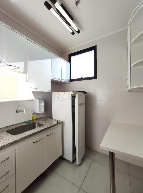 Salas/Conjuntos para aluguel no bairro Centro: Copa 