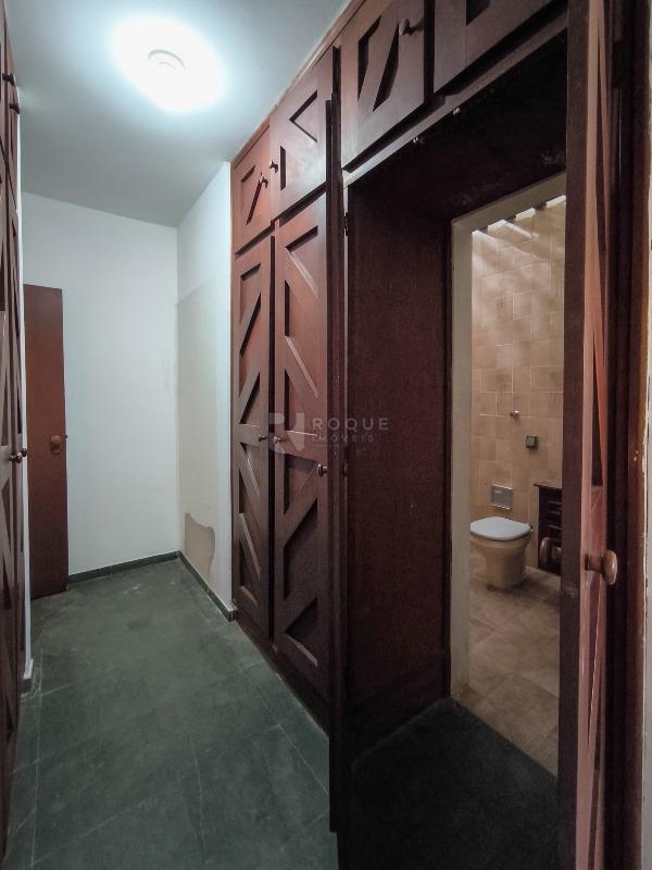 Casa Residencial à venda no bairro Centro: SUÍTE