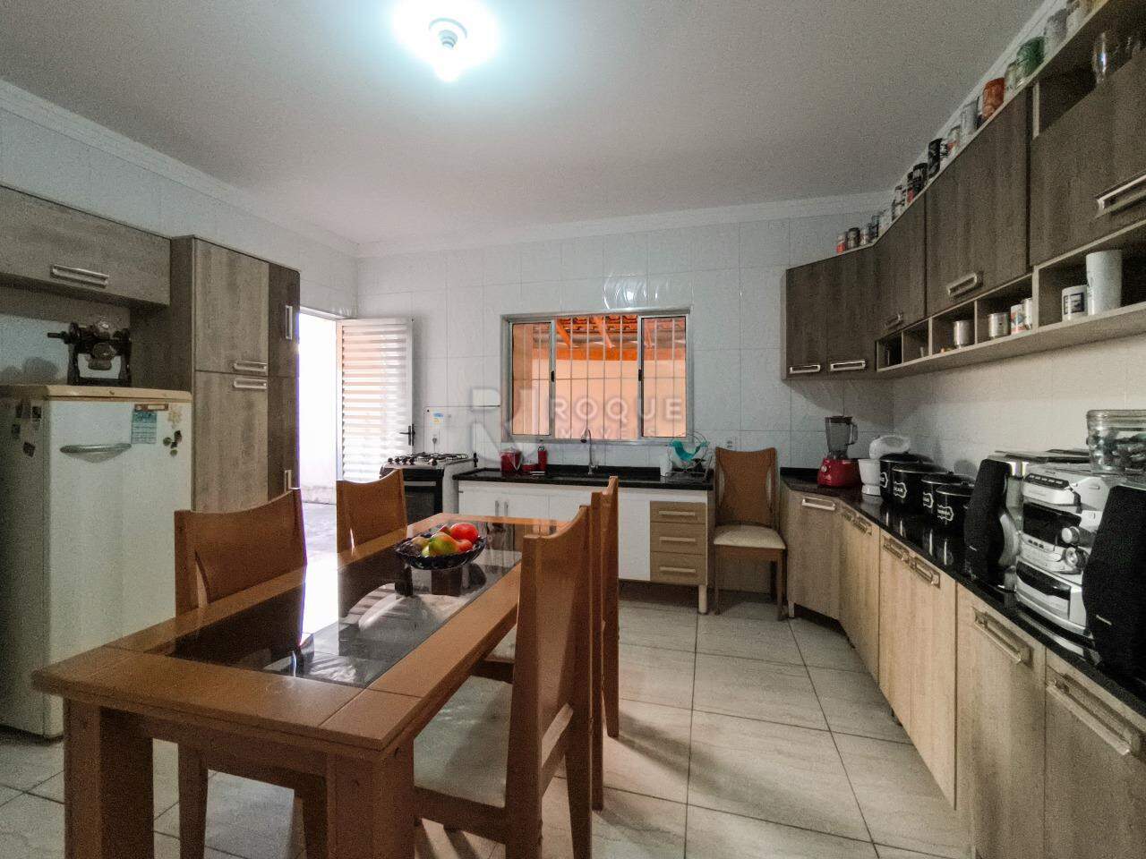 Casa Residencial à venda no bairro Jardim Lagoa Nova: COZINHA