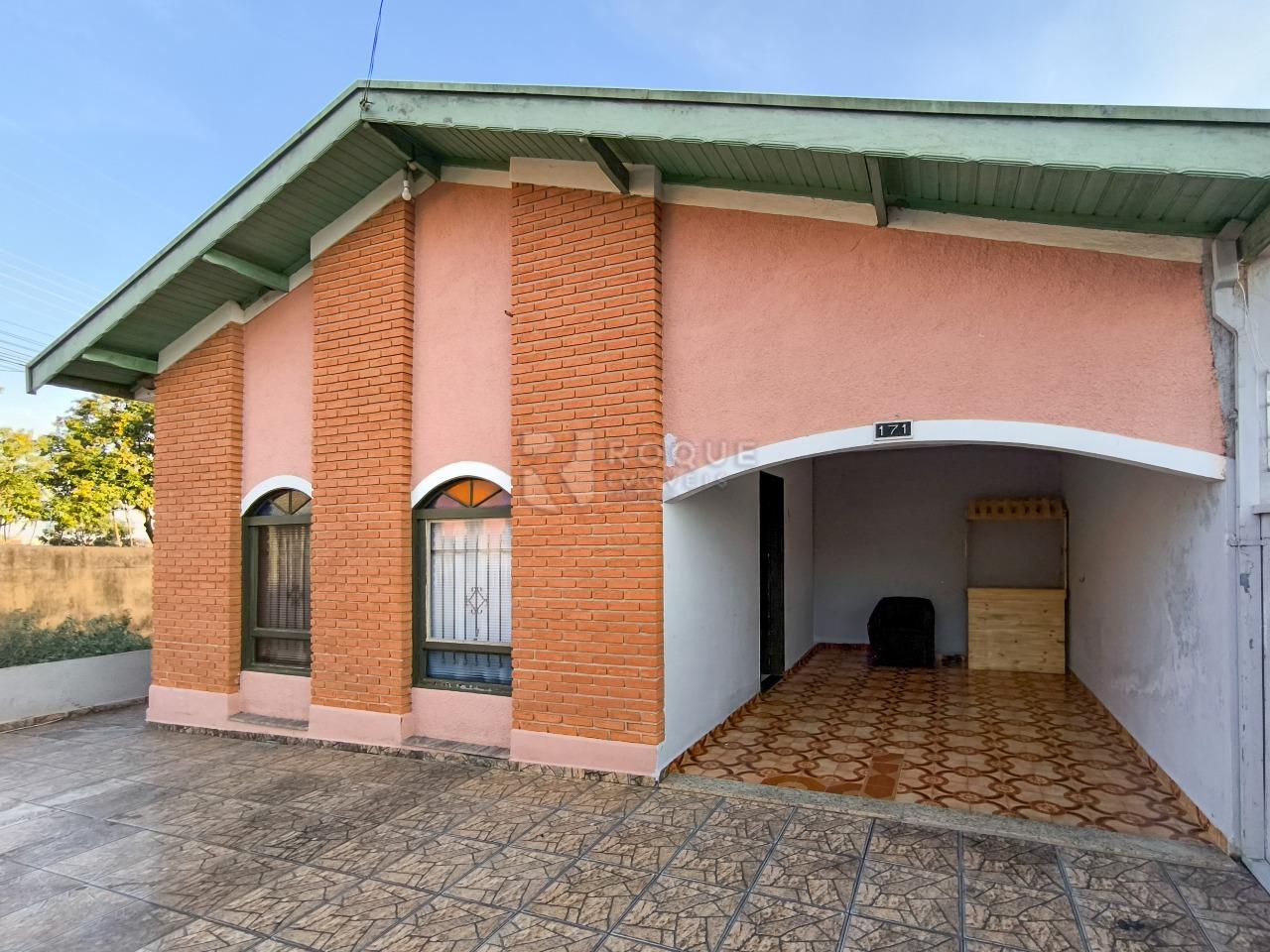 Casa Residencial à venda no bairro Parque Hippolyto: FRENTE 