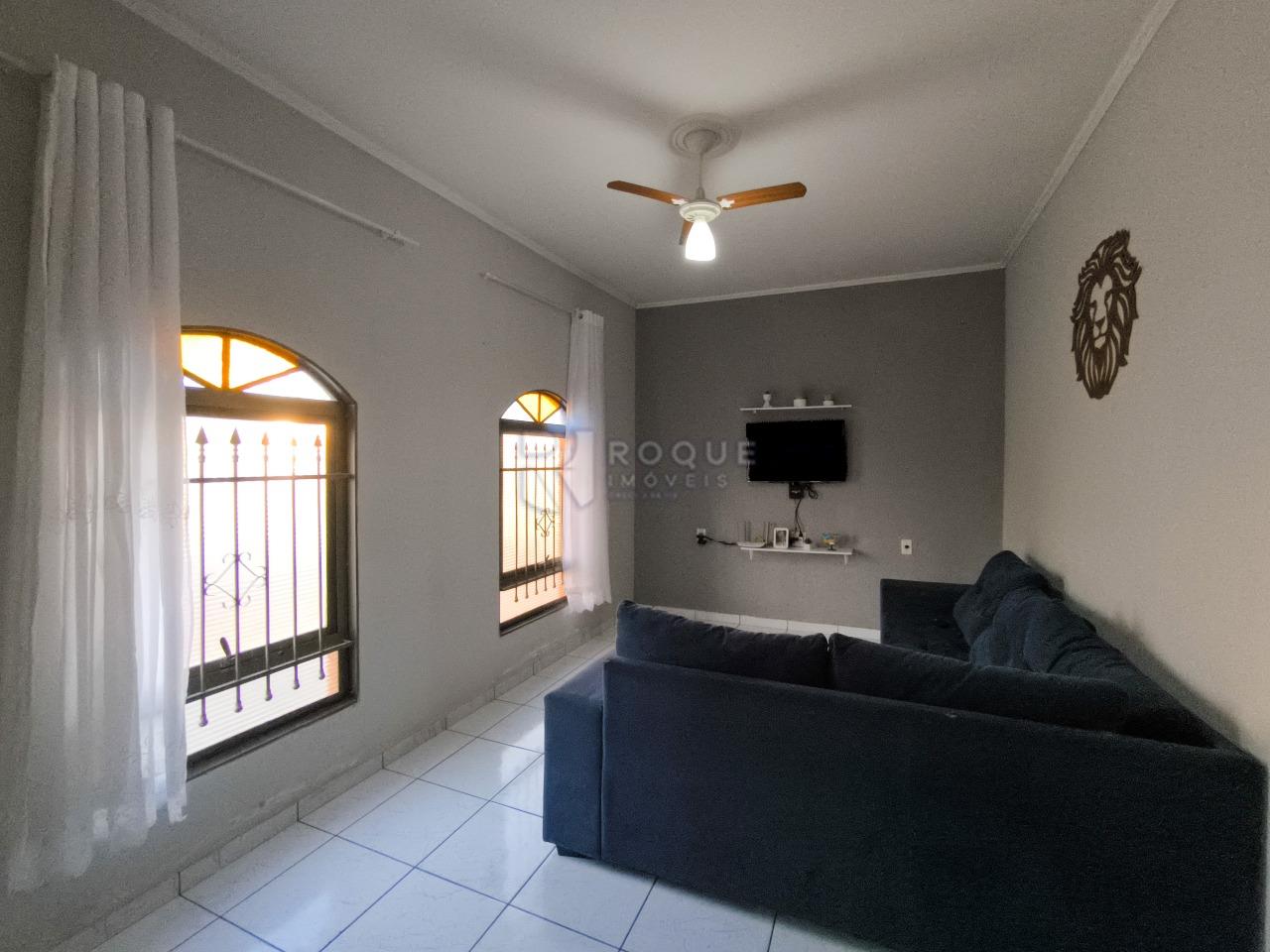 Casa Residencial à venda no bairro Parque Hippolyto: SALA DE ESTAR