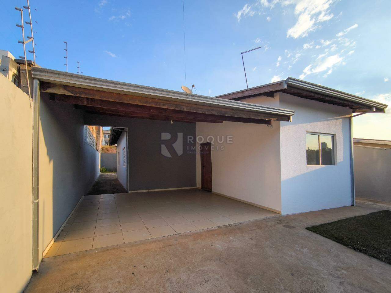 Casa Residencial à venda no bairro Jardim Residencial Granja Machado: FRENTE