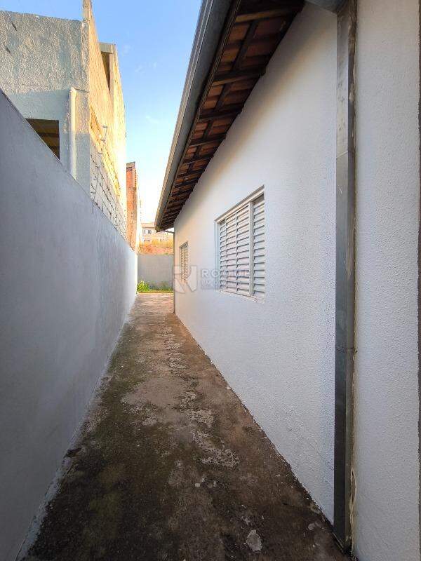 Casa Residencial à venda no bairro Jardim Residencial Granja Machado: LATERAL EXTERNA
