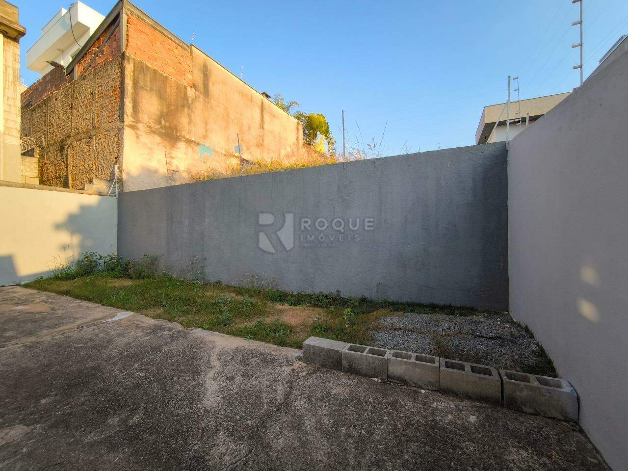 Casa Residencial à venda no bairro Jardim Residencial Granja Machado: QUINTAL