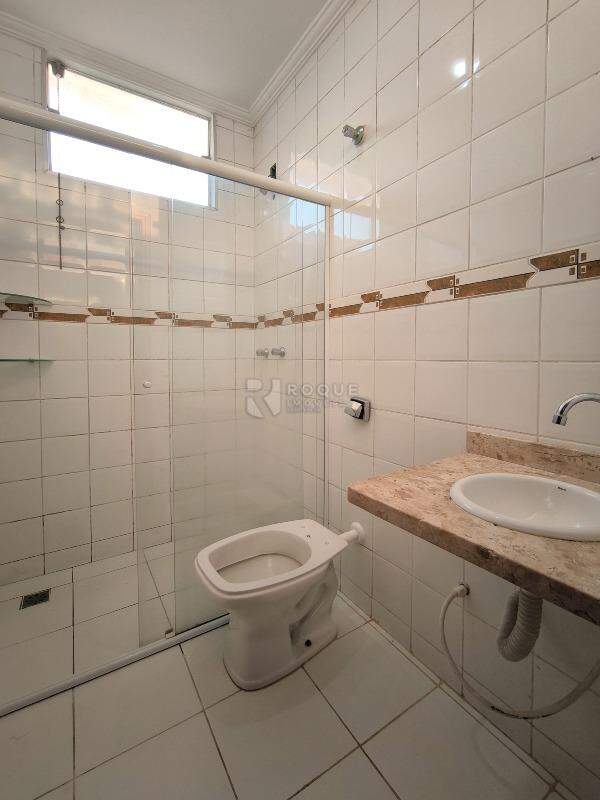 Casa Residencial à venda no bairro Jardim Residencial Granja Machado: WC SUÍTE