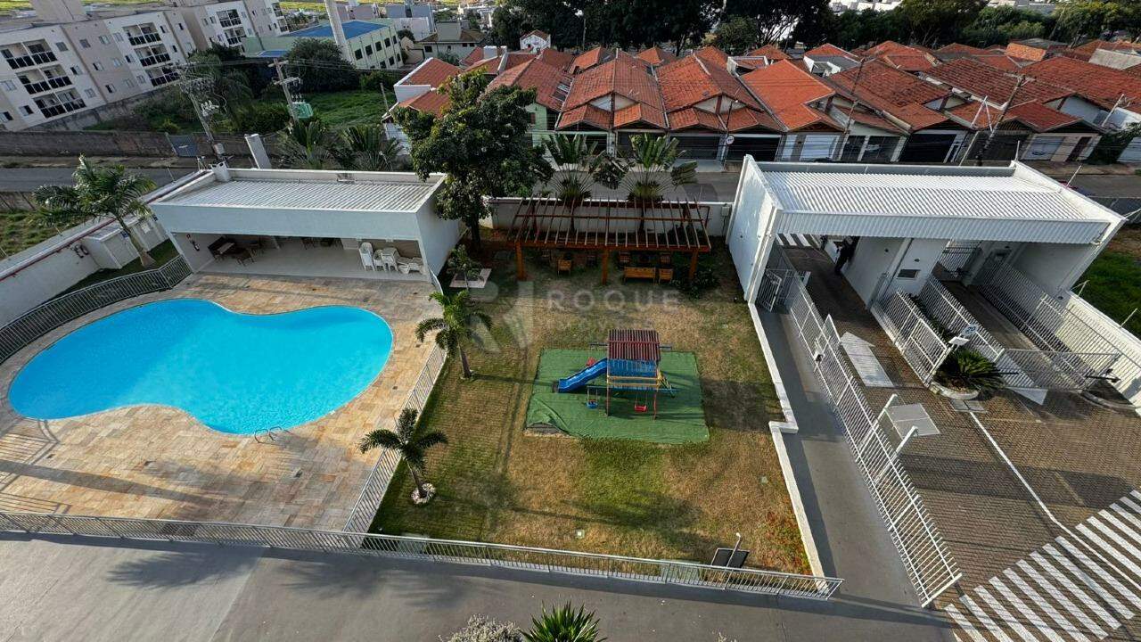 Apartamento à venda no bairro Chácaras Antonieta: 