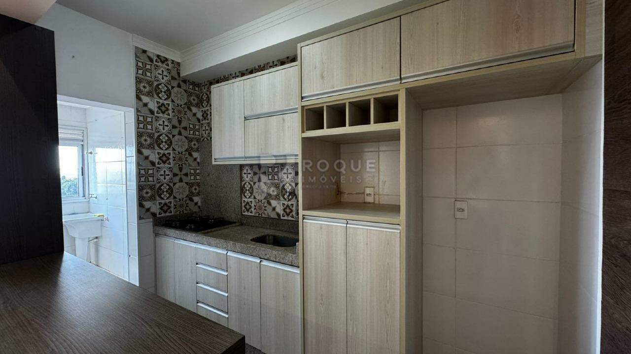 Apartamento à venda no bairro Chácaras Antonieta: 