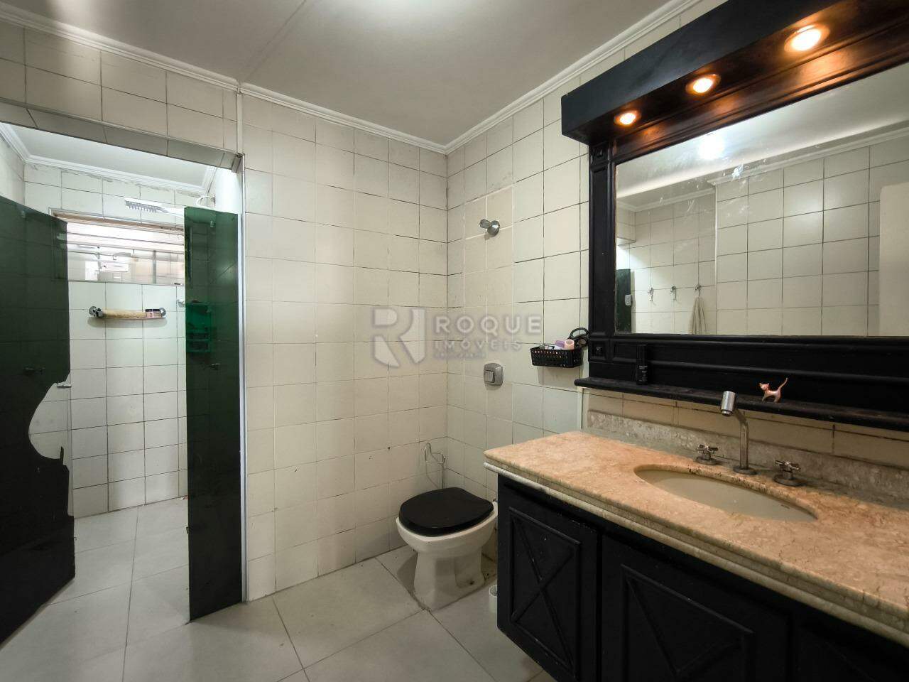 Apartamento à venda no bairro Centro: BANHEIRO SOCIAL