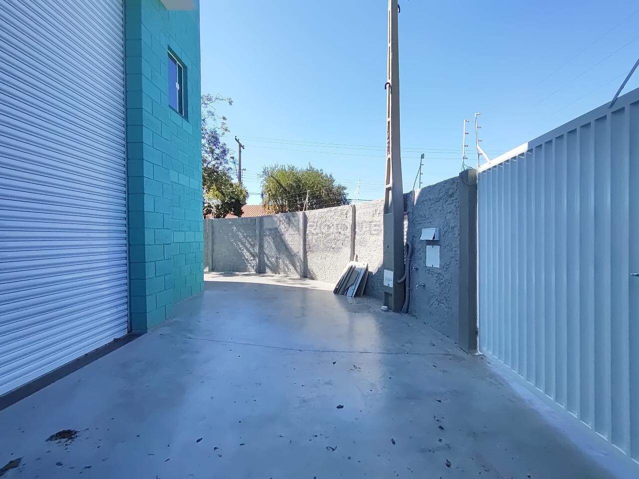 Barracão/Galpão para aluguel no bairro Jardim Rossi: Frente