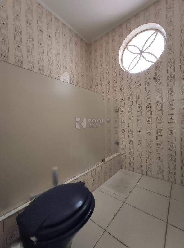 Casa Residencial para aluguel no bairro Cidade Jardim: WC suíte