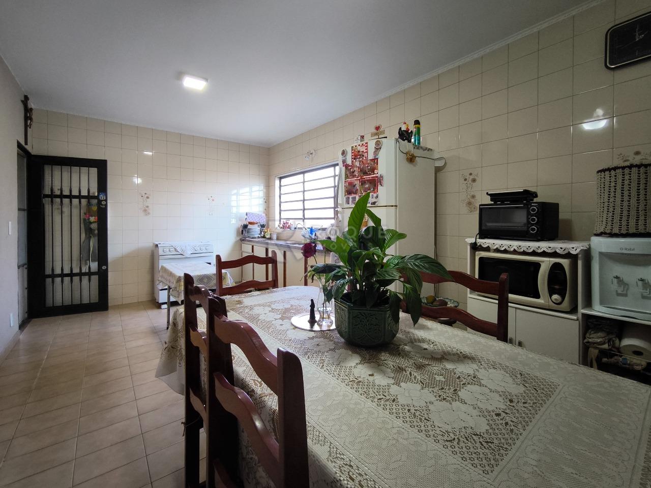 Casa Residencial à venda no bairro Vila Rocha: COZINHA