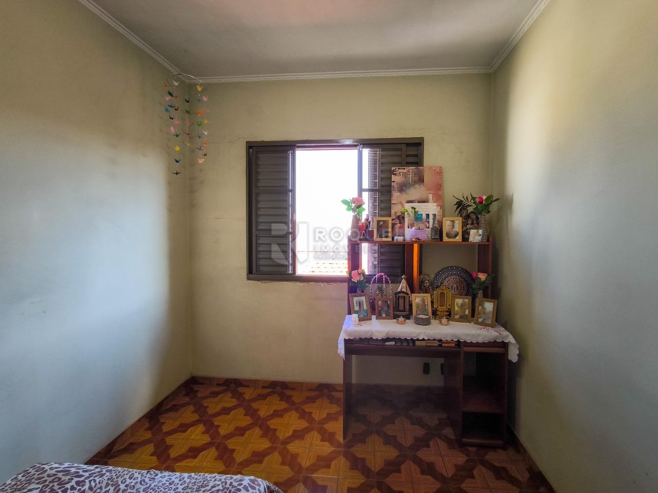Casa Residencial à venda no bairro Vila Rocha: DORMITÓRIO 1