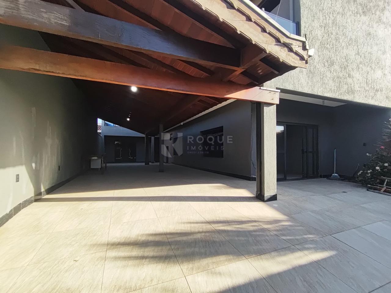 Casa Residencial à venda no bairro Vila Piza: Garagem