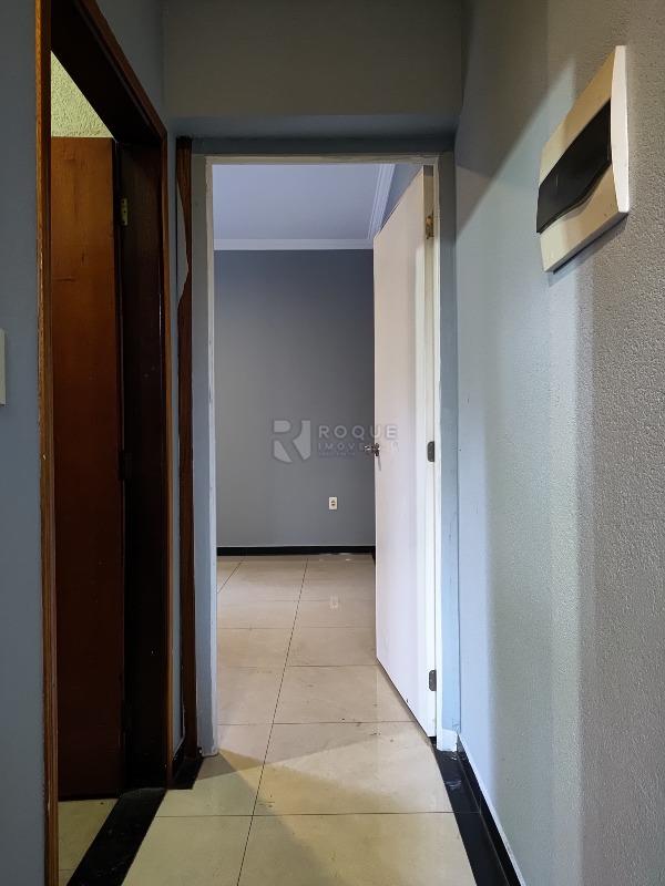 Casa Residencial à venda no bairro Vila Piza: Hall 