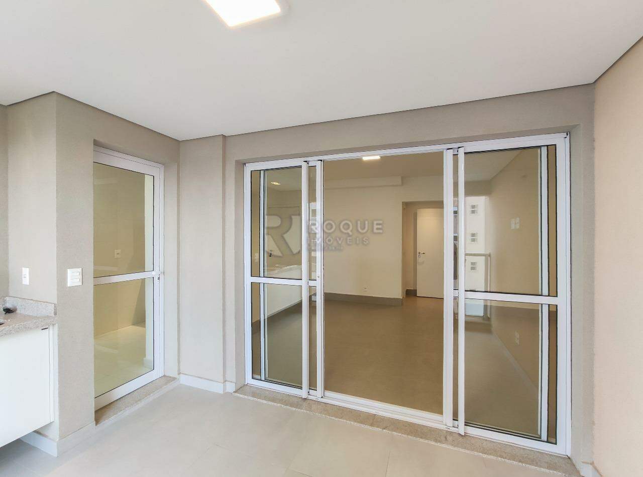 Apartamento à venda no bairro Vila Primavera: Sacada 