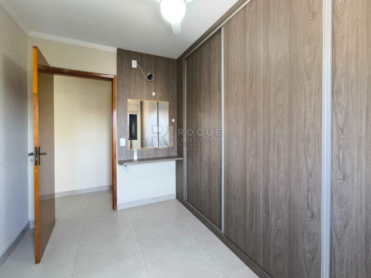 Apartamento à venda no bairro Jardim Ouro Verde: DORMITÓRIO 1