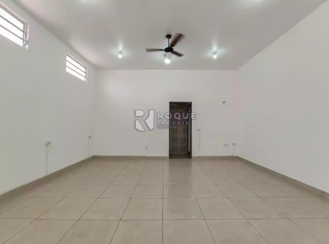 Casa Comercial à venda no bairro Jardim Nova Europa: 