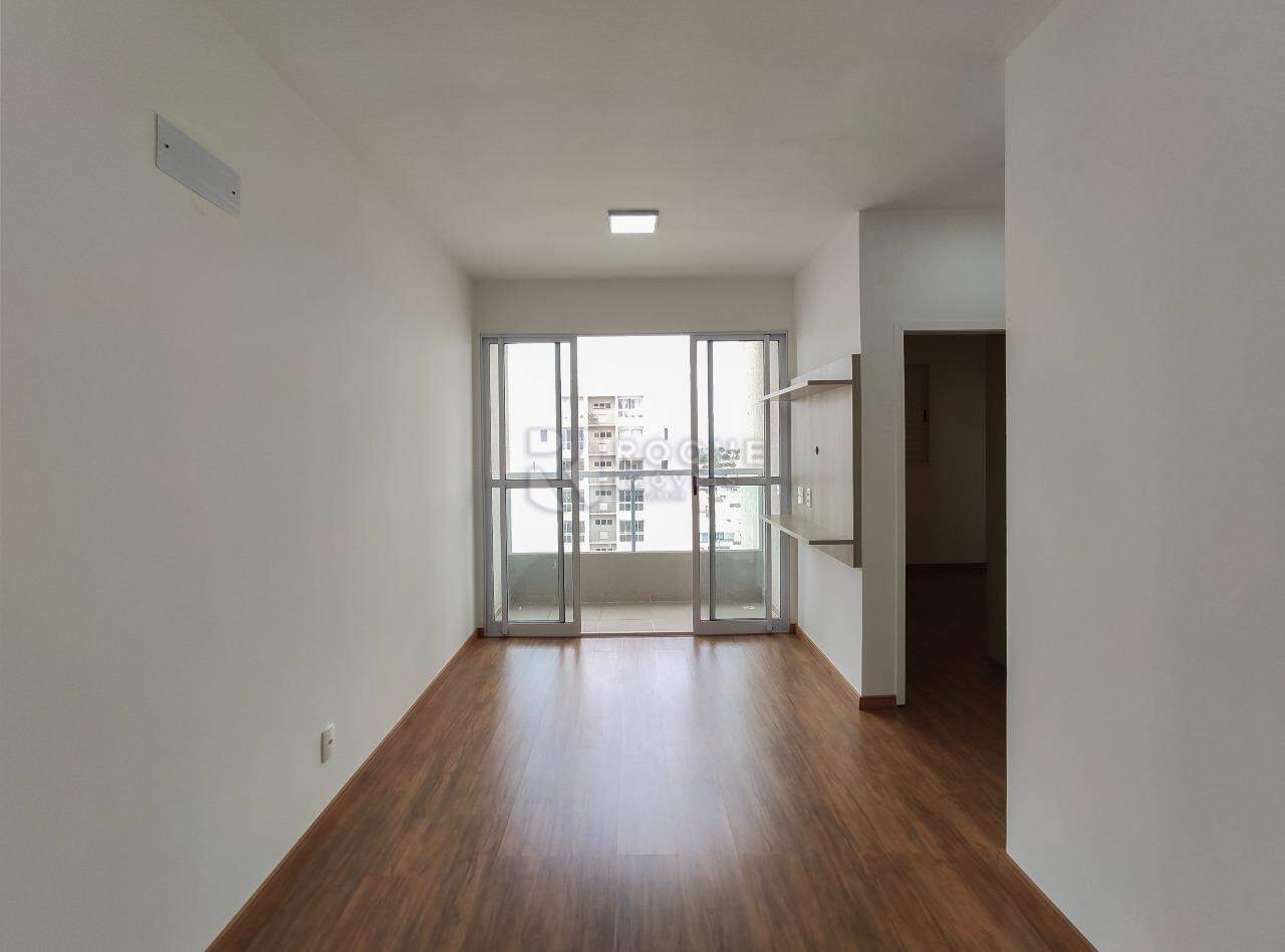 Apartamento à venda no bairro Vale das Esmeraldas: Sala 