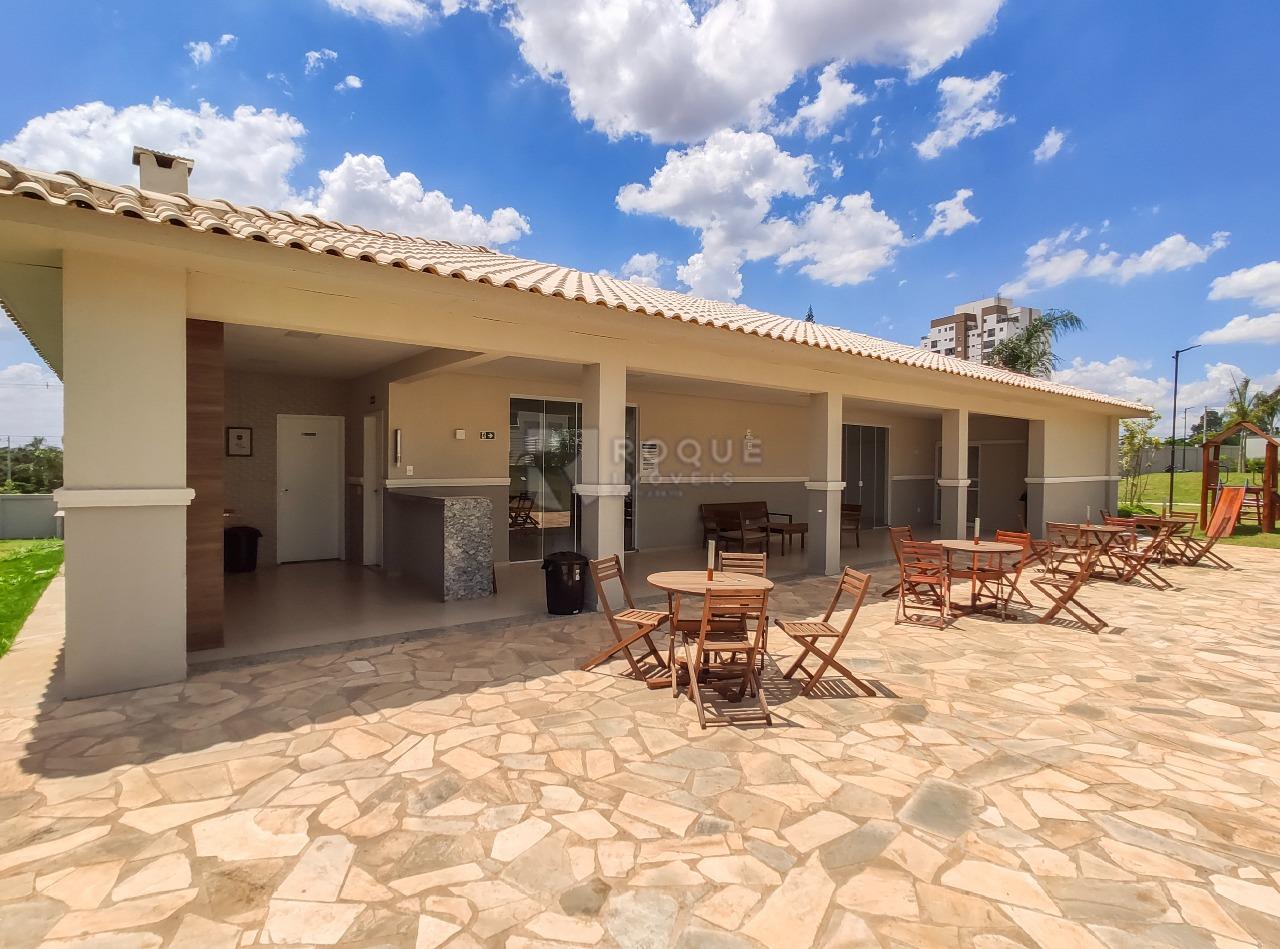 Apartamento à venda no bairro Vale das Esmeraldas: Área do condomínio 