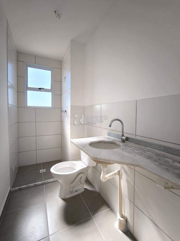 Apartamento à venda no bairro Jardim Esteves: WC SUÍTE