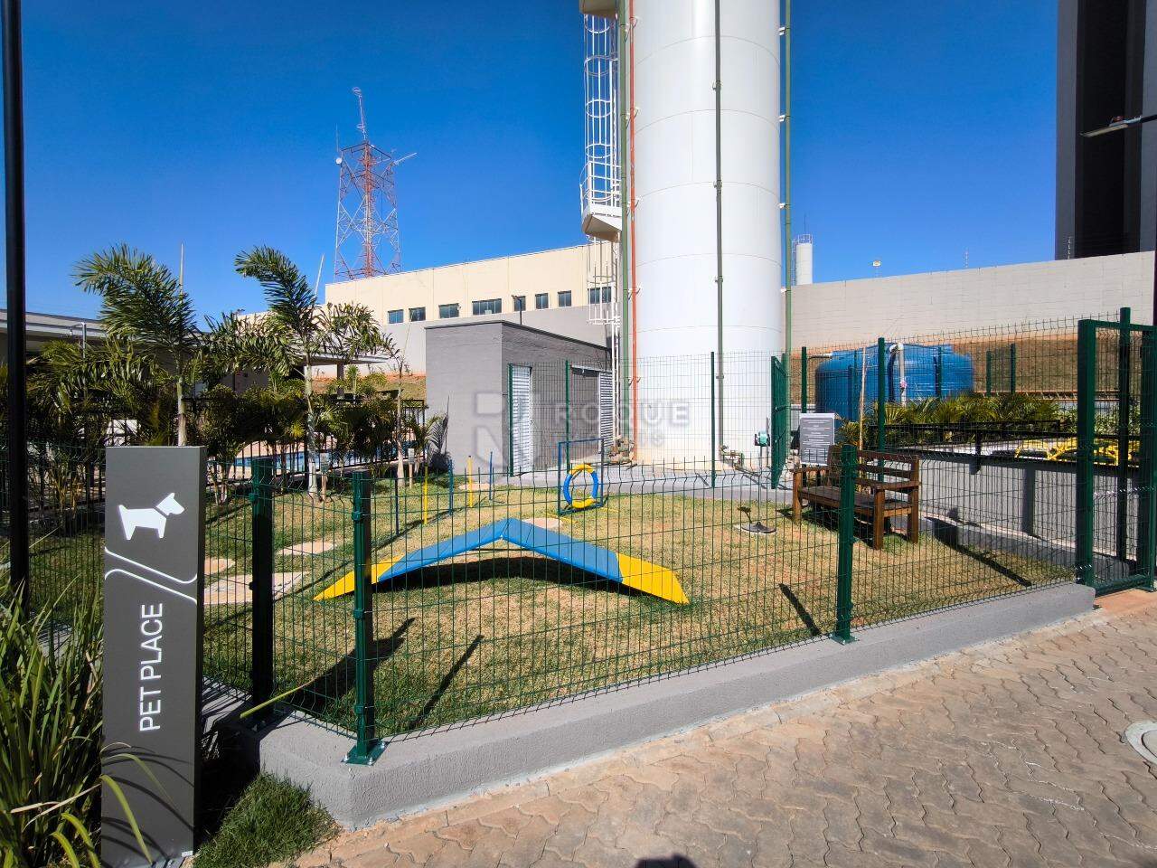 Apartamento à venda no bairro Jardim Esteves: PET PLACE