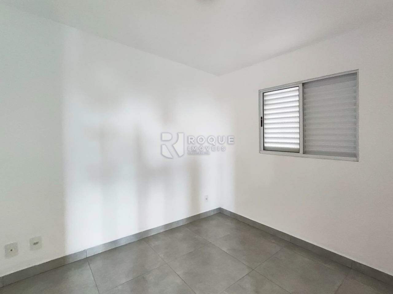 Apartamento para aluguel no bairro Chácaras Antonieta: Dormitório 1