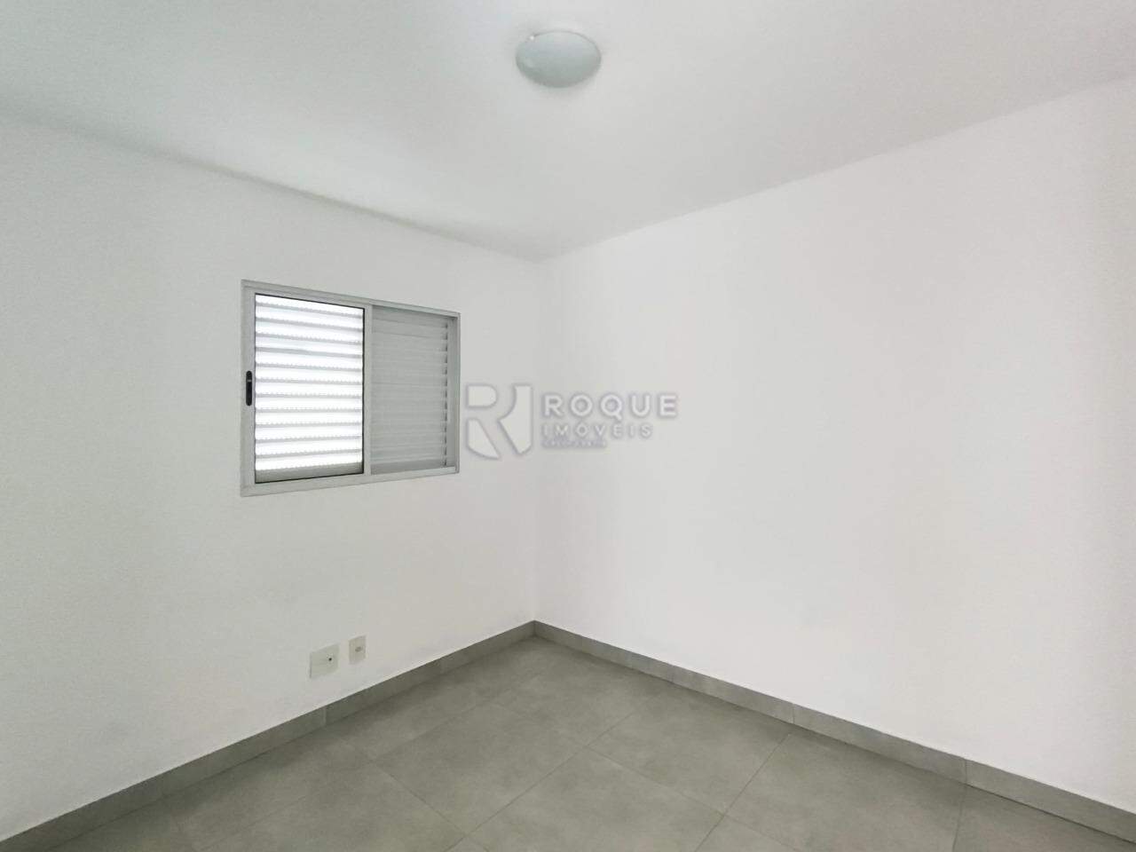 Apartamento para aluguel no bairro Chácaras Antonieta: Dormitório 2