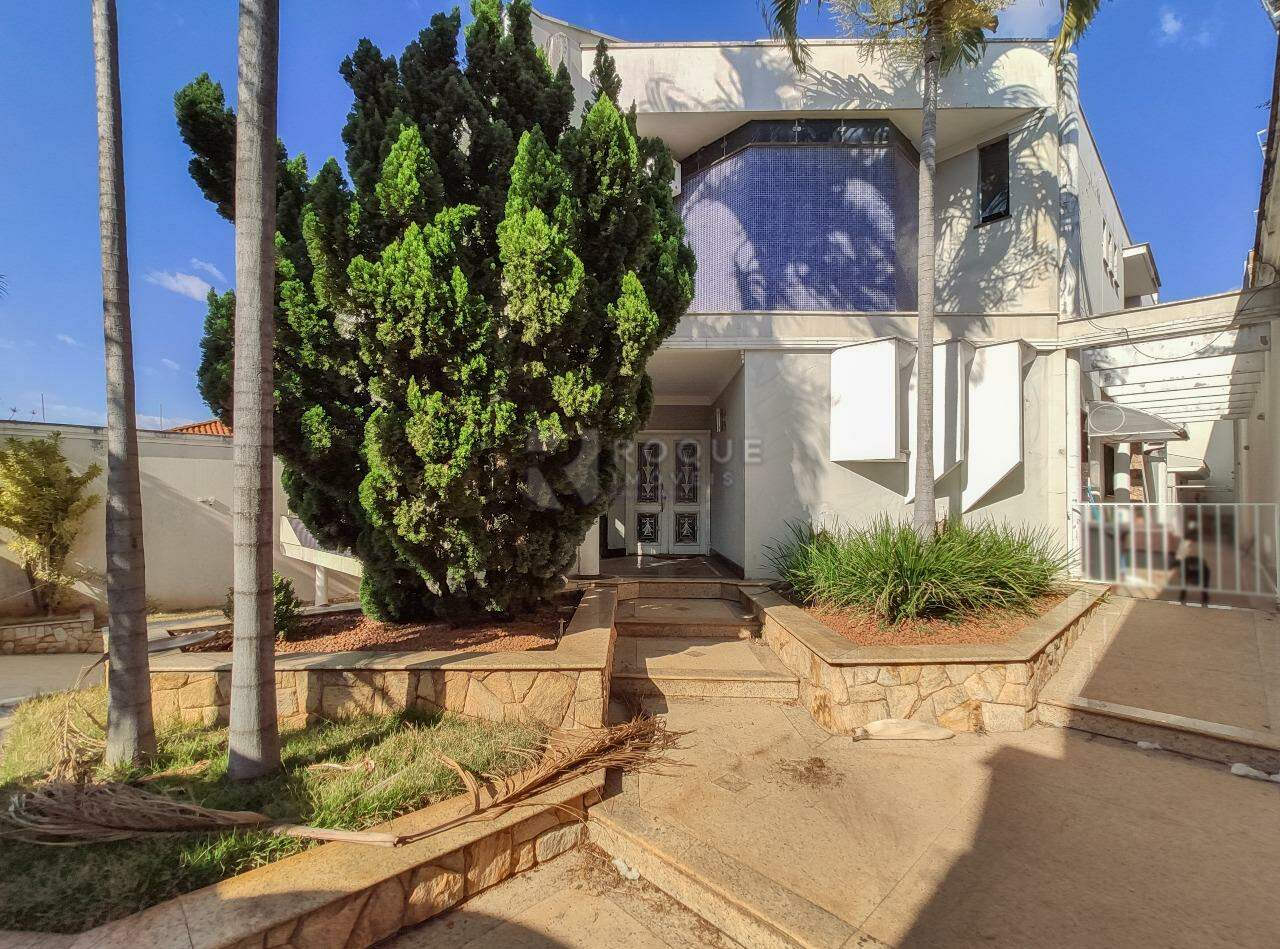 Casa Comercial para aluguel no bairro Centro: Frente 