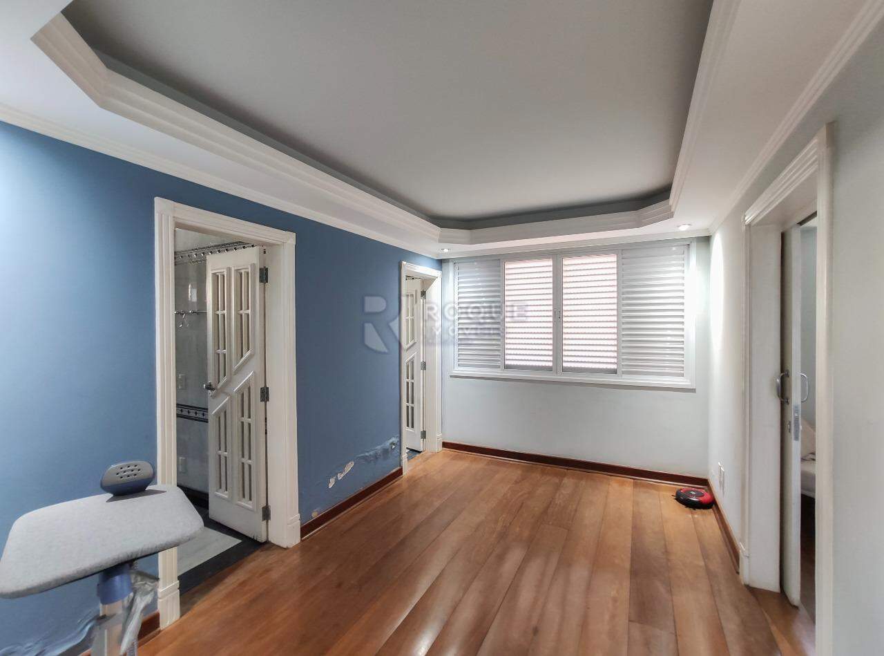 Casa Comercial para aluguel no bairro Centro: Suíte 3 segundo andar