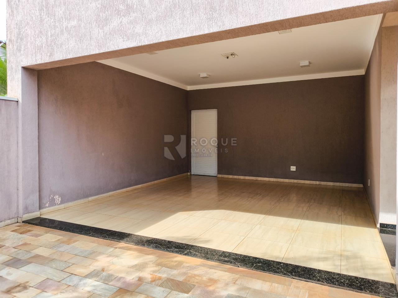 Casa em condomínio à venda no bairro Parque Residencial Roland: GARAGEM