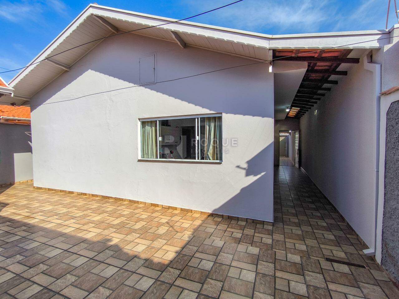 Casa Residencial à venda no bairro Jardim Ouro Verde: FUNDOS