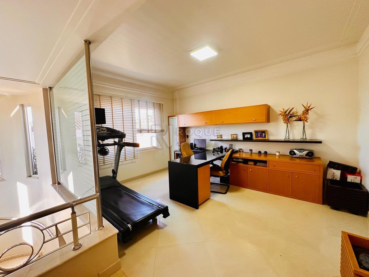 Casa em condomínio à venda no bairro Jardim Colinas de São João: ESCRITÓRIO