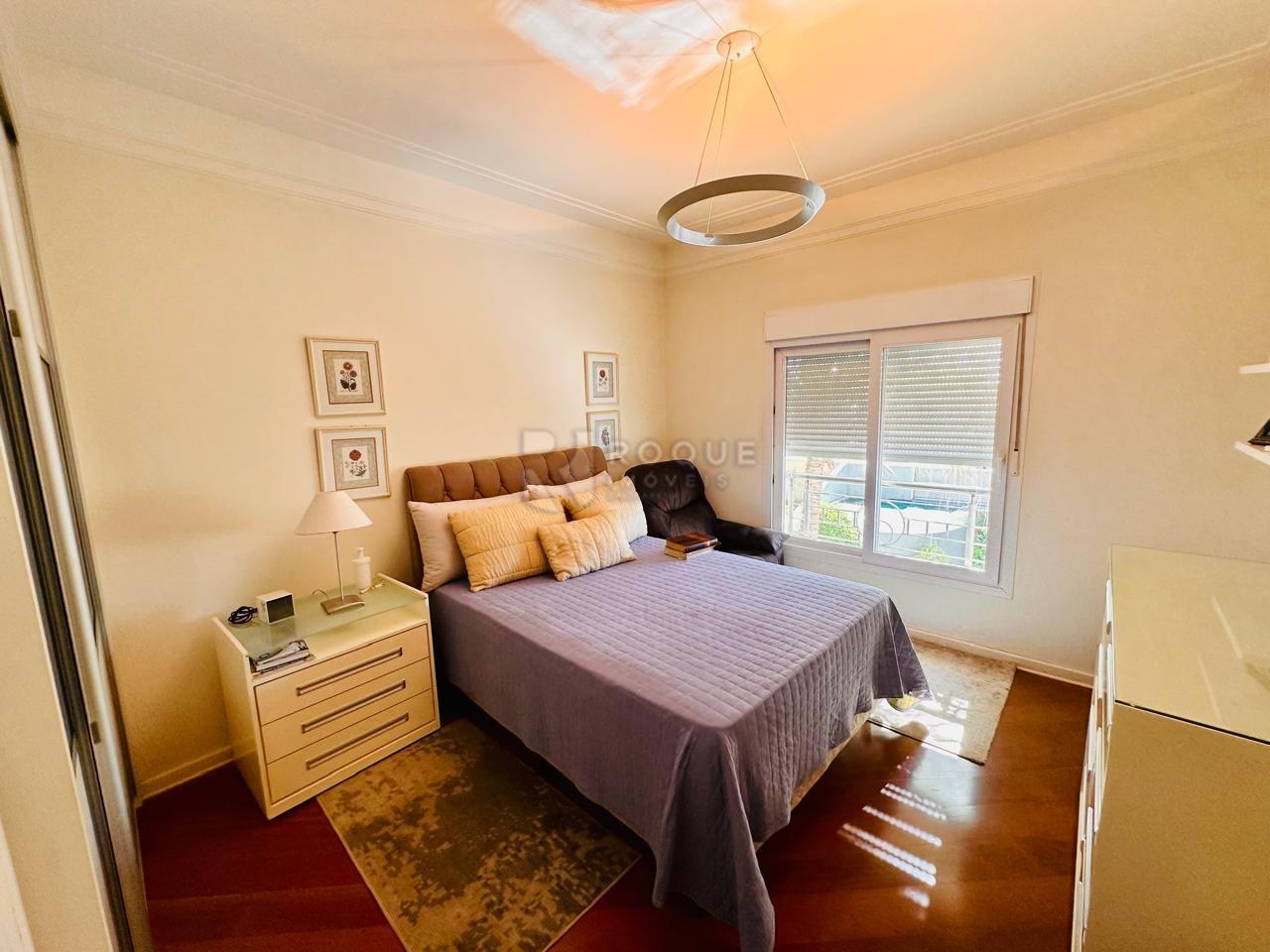 Casa em condomínio à venda no bairro Jardim Colinas de São João: DORMITÓRIO 1