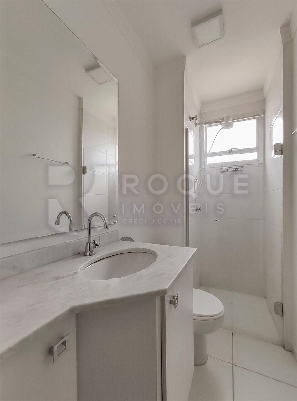 Apartamento à venda no bairro Chácaras Antonieta: 