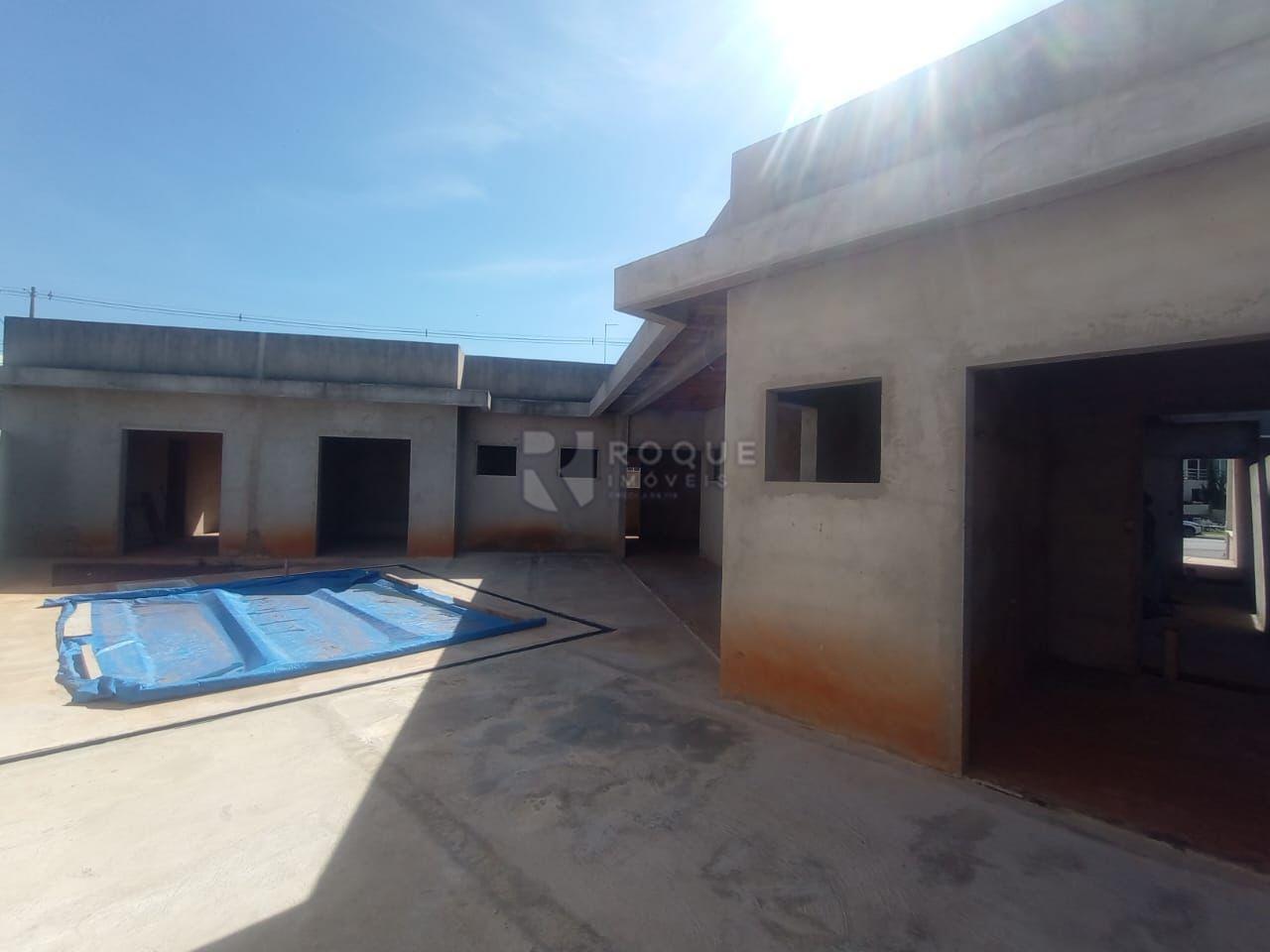 Casa em condomínio à venda no bairro Terras de São Bento I: 