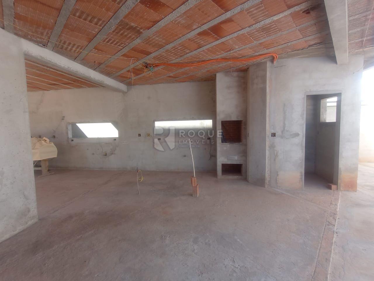 Casa em condomínio à venda no bairro Terras de São Bento I: 