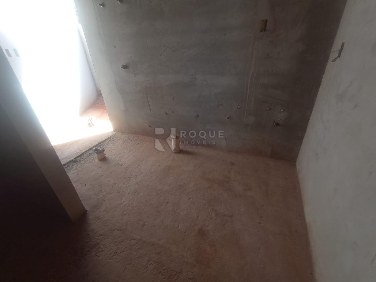 Casa em condomínio à venda no bairro Terras de São Bento I: 