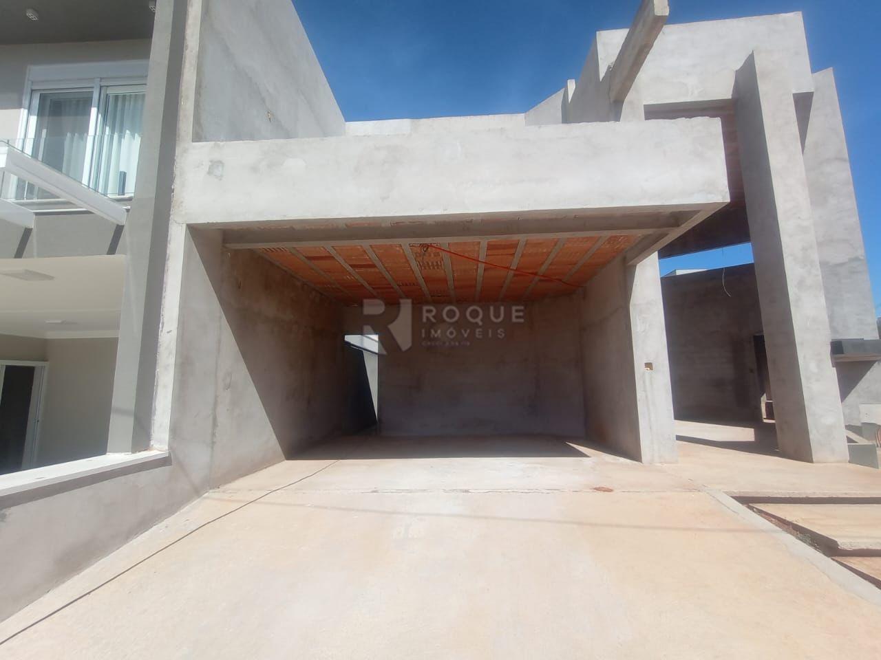 Casa em condomínio à venda no bairro Terras de São Bento I: 