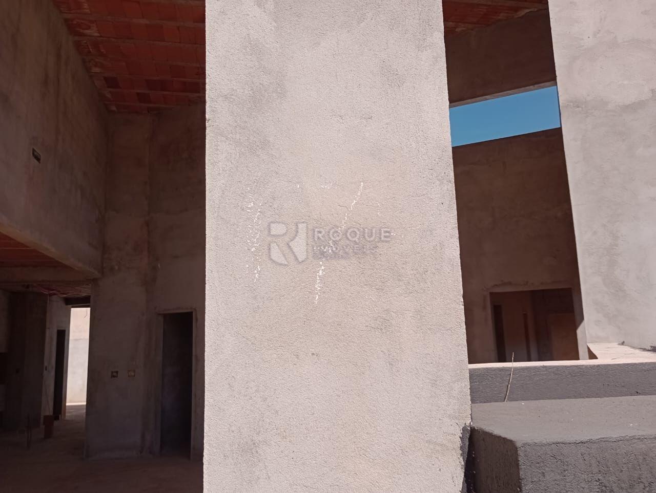 Casa em condomínio à venda no bairro Terras de São Bento I: 