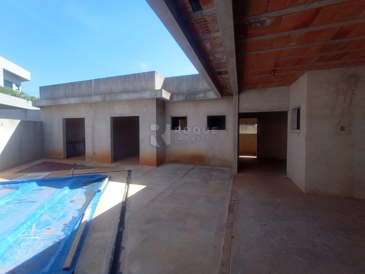 Casa em condomínio à venda no bairro Terras de São Bento I: 