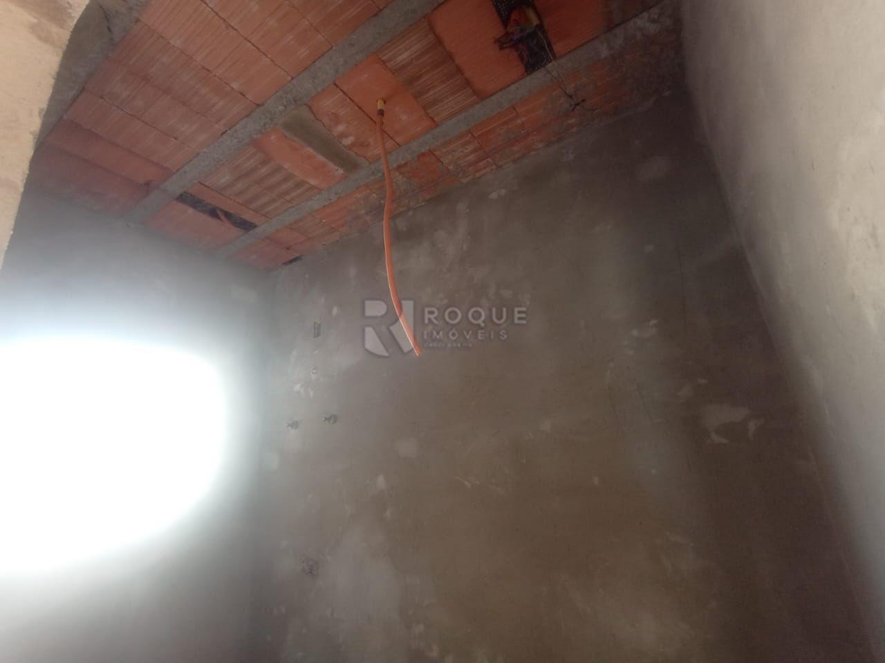 Casa em condomínio à venda no bairro Terras de São Bento I: 