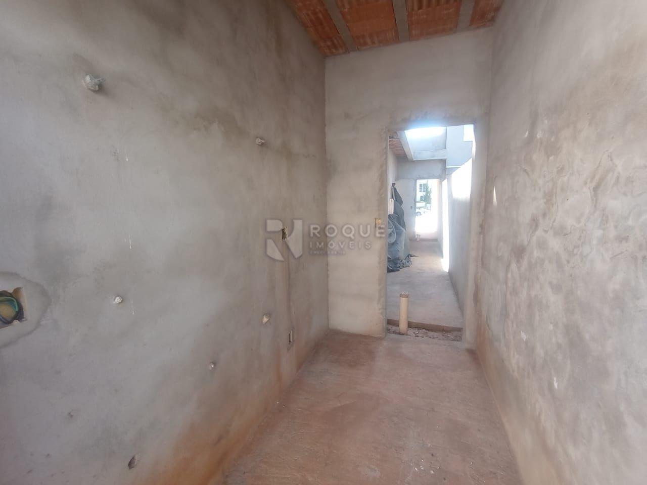 Casa em condomínio à venda no bairro Terras de São Bento I: 