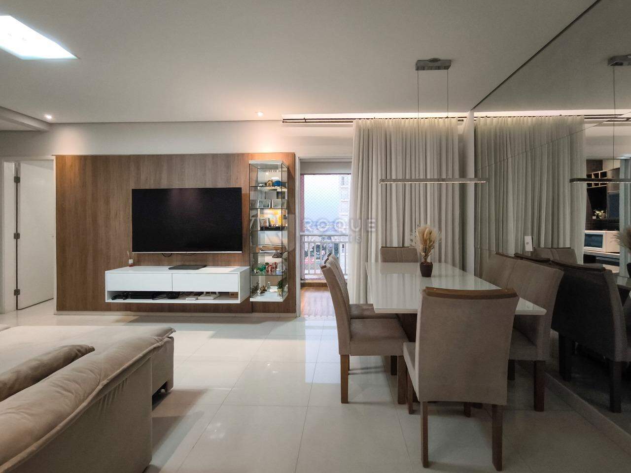 Apartamento à venda no bairro Desmembramento Oscar Antonio Breda: SALA DE JANTAR