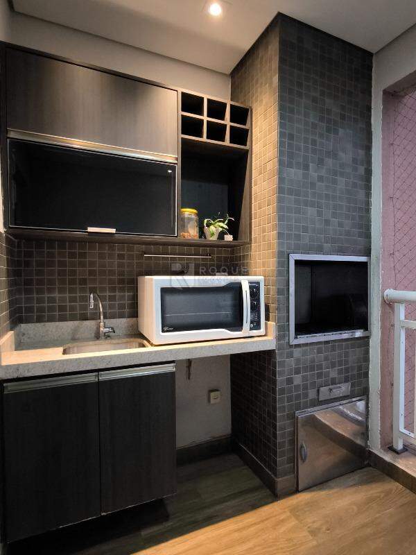 Apartamento à venda no bairro Desmembramento Oscar Antonio Breda: CHURRASQUEIRA