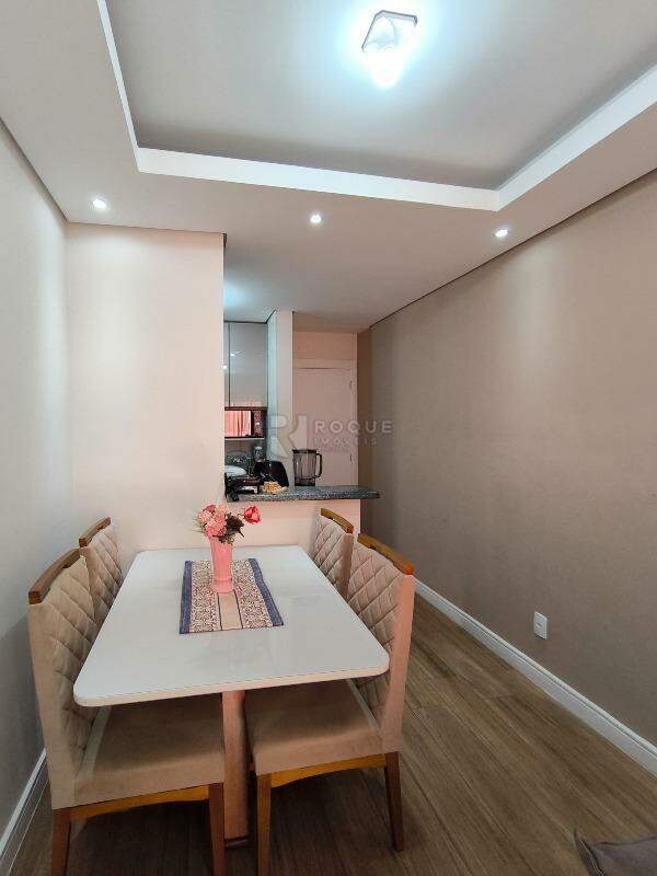 Apartamento à venda no bairro Jardim Residencial Victório Lucato: SALA DE JANTAR