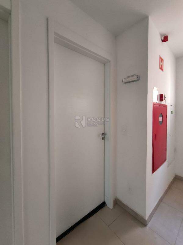 Apartamento à venda no bairro Jardim Residencial Victório Lucato: ENTRADA