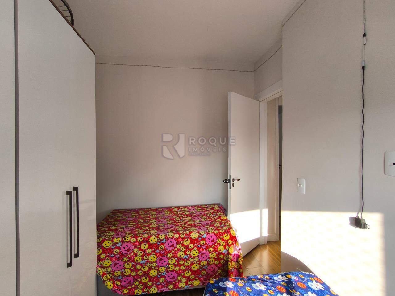 Apartamento à venda no bairro Jardim Residencial Victório Lucato: DORMITÓRIO 2